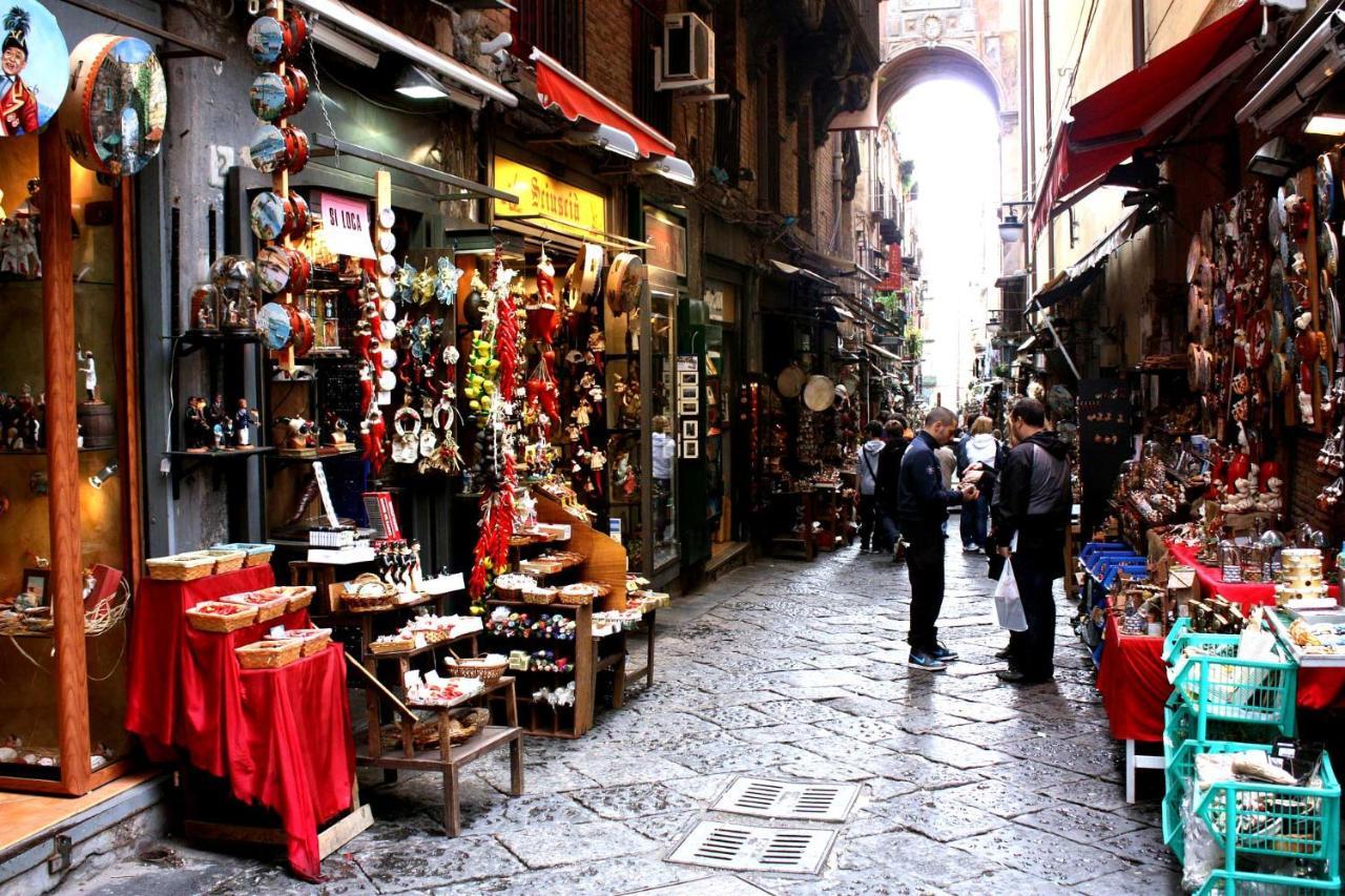 Casa Dell'Antico Teatro Di Neapolis Nel Centro Storico Di Napoli Apartment Bagian luar foto